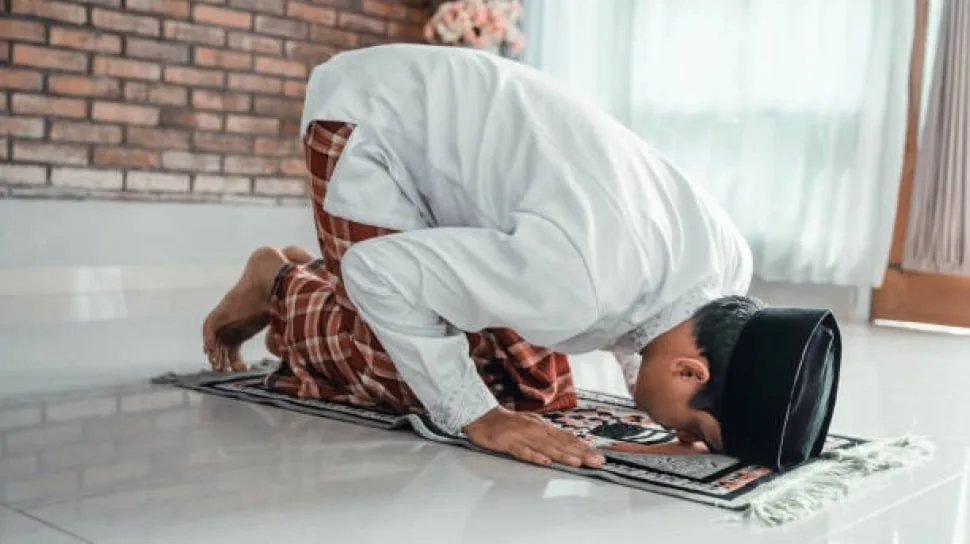 cara sholat jamak dzuhur dan ashar - Tata Cara Sholat Jamak Taqdim Dzuhur dan Ashar