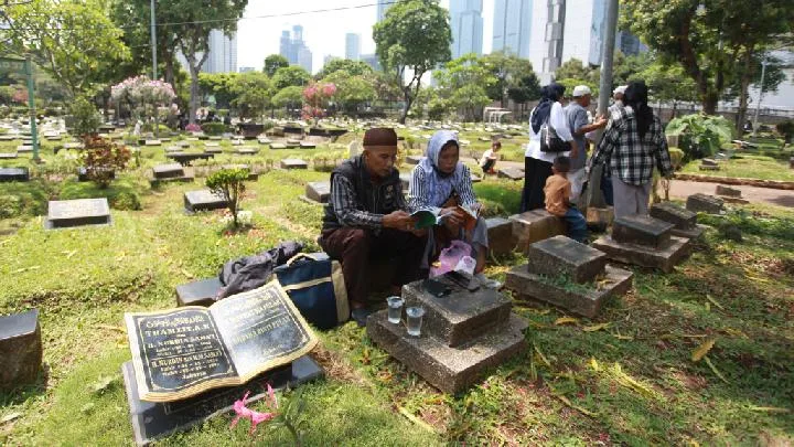 Ringkasan Praktis untuk Ziarah Kubur Idul Fitri yang