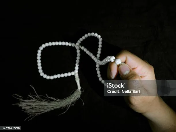 Kalimat Tasbih dan Zikir Lain yang Sering Berdampingan