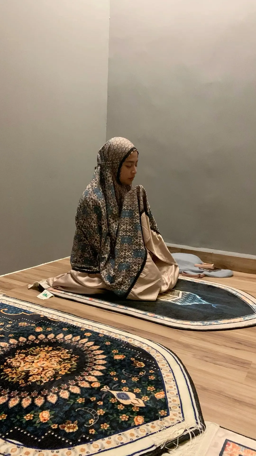 sujud sajadah