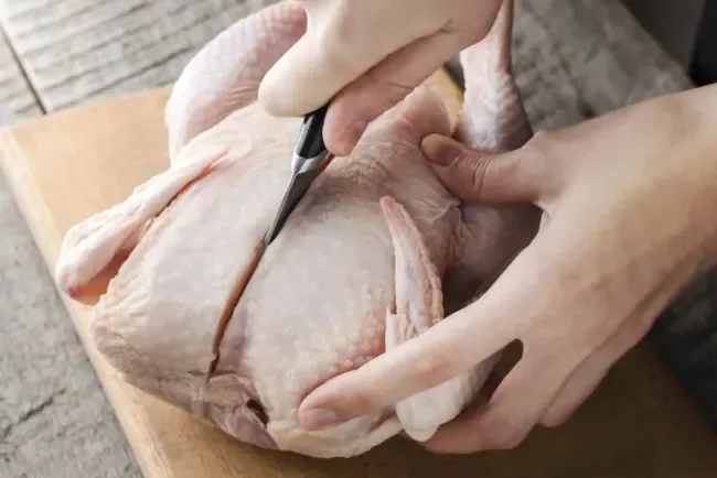 doa memotong ayam: Apakah Menyembelih tanpa Membaca Doa Tetap Sah?
