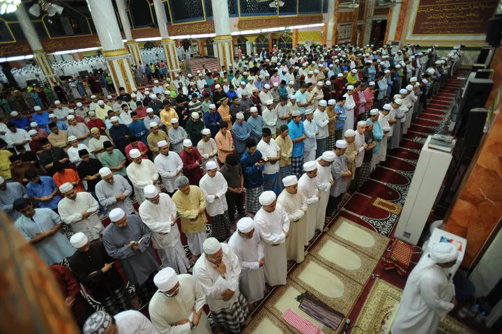 Apa Itu Makmum dan Bagaimana Kriterianya Dihitung Sah