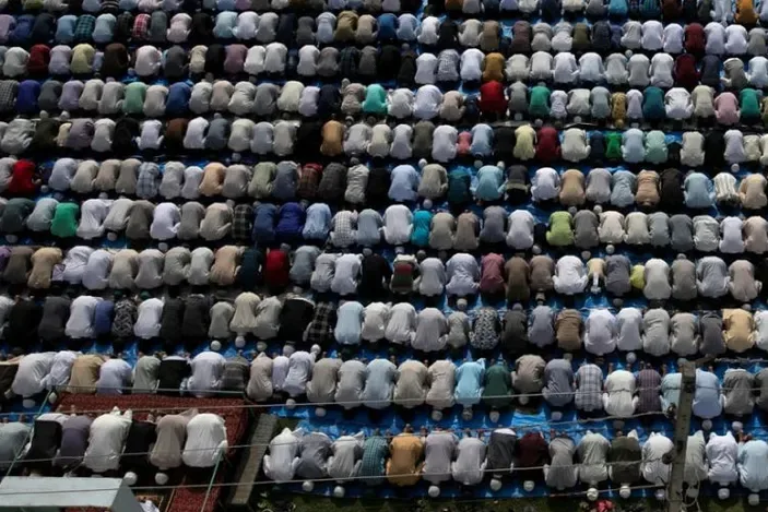 mengqodho banyak sholat - Mengqodho Sholat Adalah Kewajiban yang Tidak Mengenal