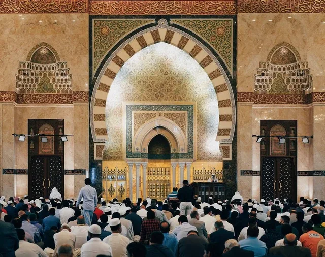 Pertanyaan yang Sering Muncul Seputar Khutbah tentang Akhlak