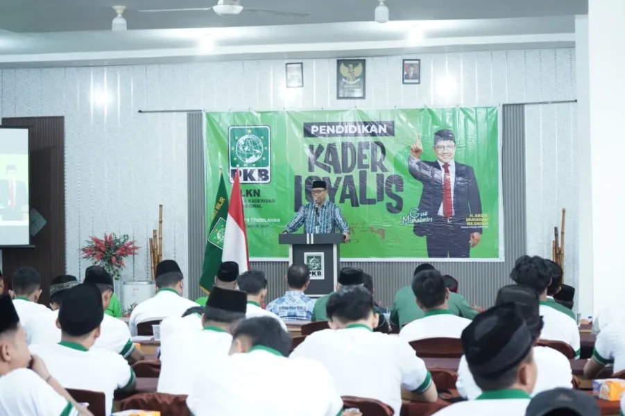 pendidikan kader: Studi Kasus: Belajar dari Sebuah Ranting yang Hampir Mati