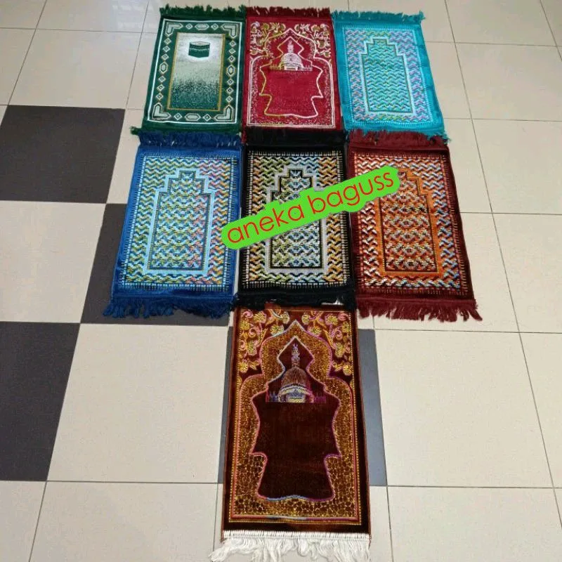 Pengertian Sujud Sajadah yang Perlu Diketahui