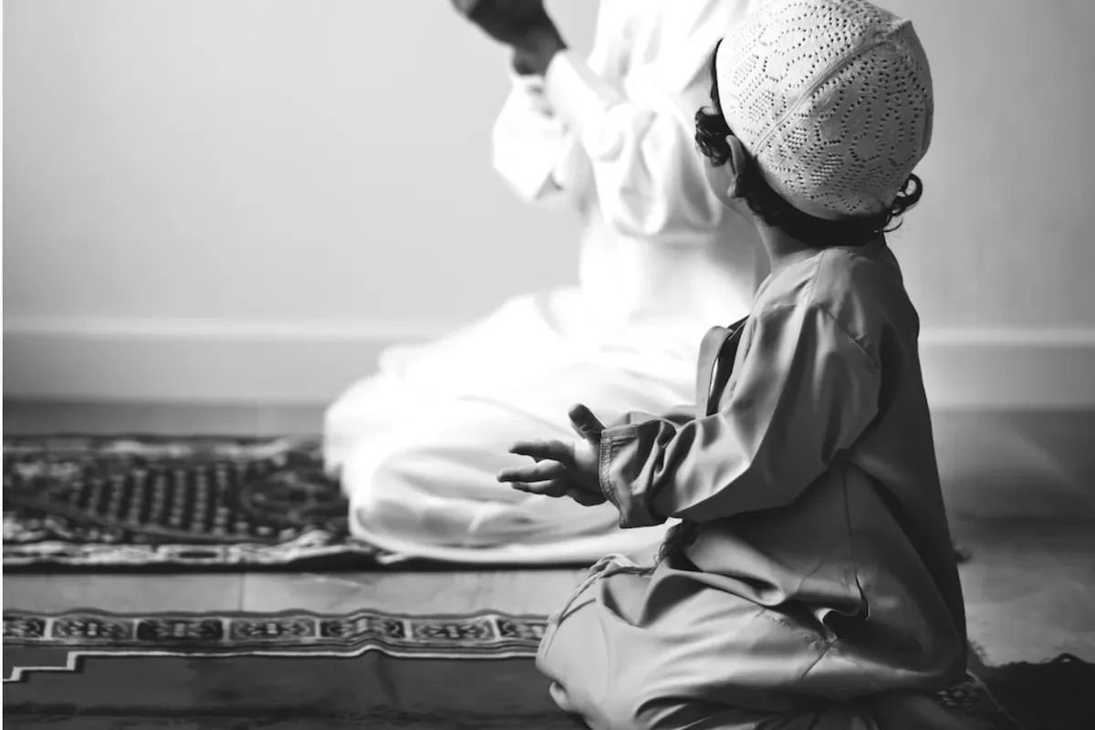 doa setelah sholat tahajud dan witir: Apa Saja Dzikir Pendek yang Bisa Menggantikan Doa Panjang?