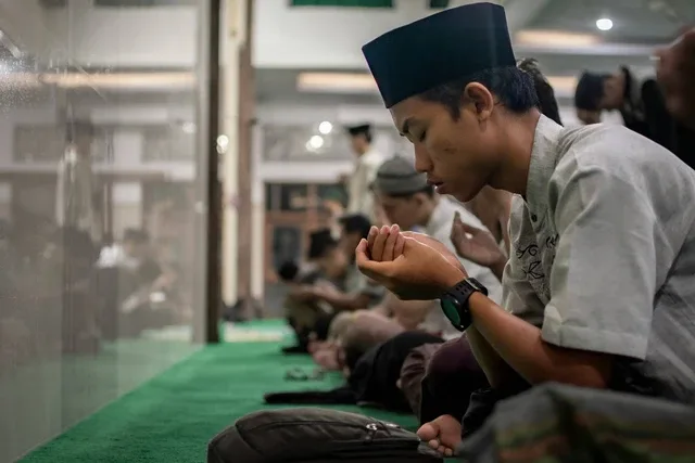 Pertanyaan yang Sering Muncul Seputar Doa Tahajud