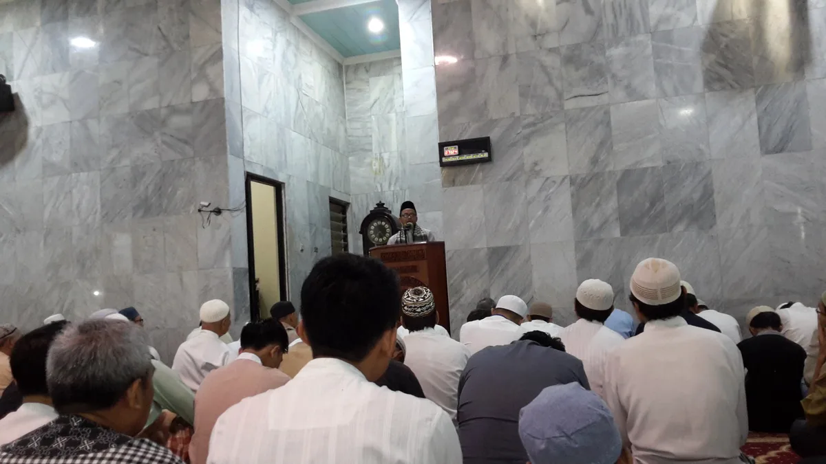 Tips Praktis Menyiapkan Sholat Gerhana Berjamaah di Masjid