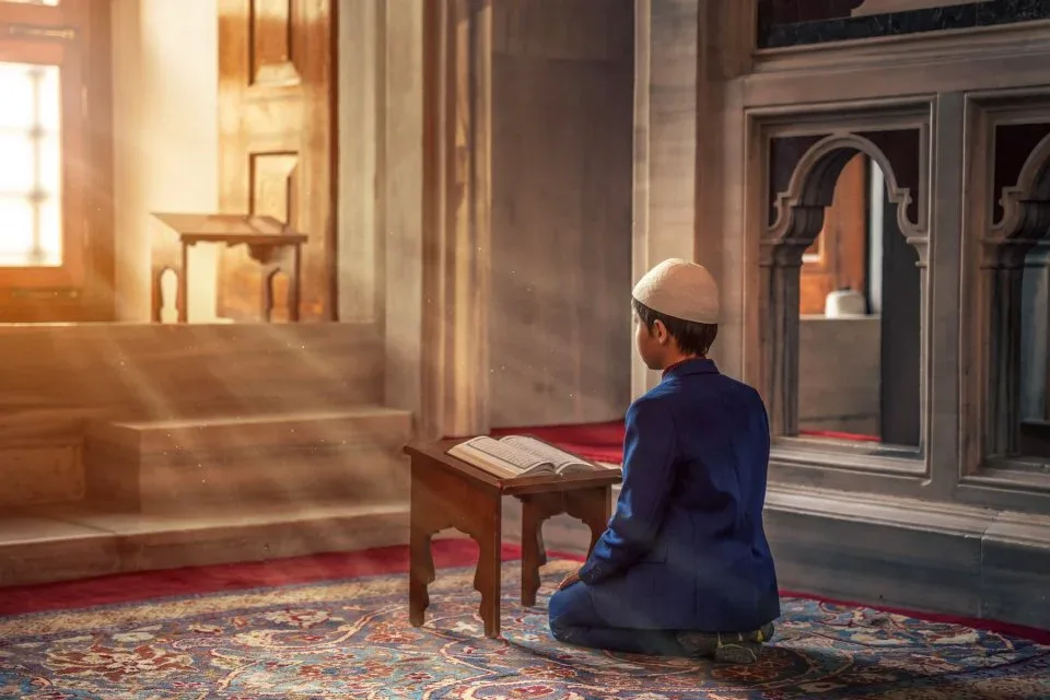 bacaan tahiyat akhir