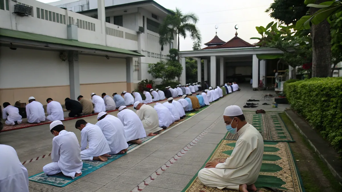Pertanyaan Umum Seputar Sholat Jenazah Perempuan