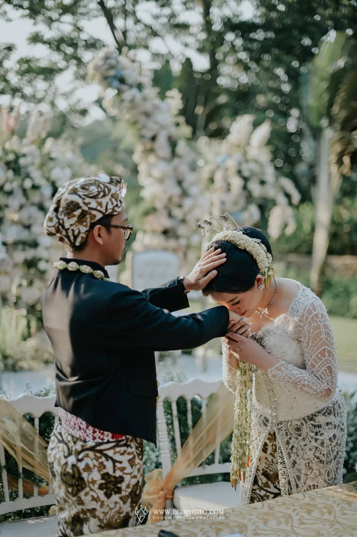 doa setelah akad nikah: Hal-Hal yang Membatalkan dan Merusak Doa
