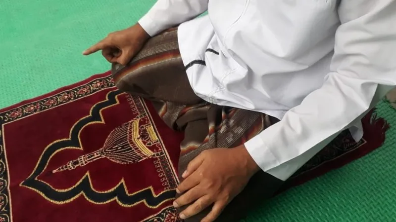 bacaan tahiyat akhir - Menata Niat dan Konsistensi dalam Mengamalkan Bacaan