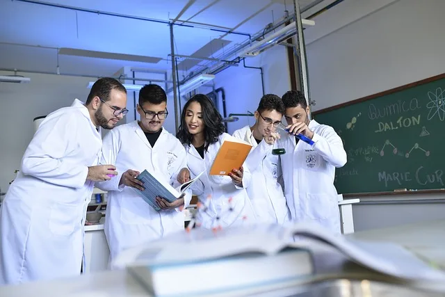 Pentingnya Menuntut Ilmu yang Benar dan Sesuai Syariat