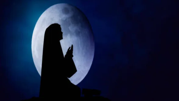 keutamaan ayat kursi di malam hari: Mengenal Sosok Ayat Kursi: Singgasana yang Melampaui
