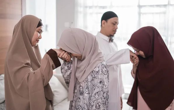 berbakti kepada ibu