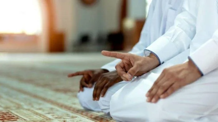bacaan tahiyat akhir