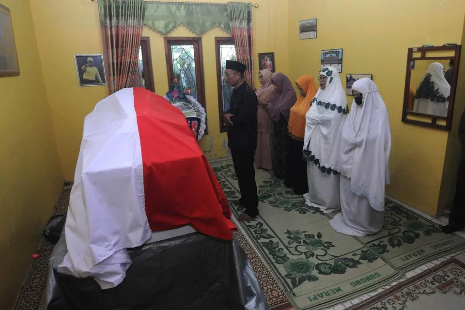 Panduan Singkat: Ringkasan Praktek Sholat Jenazah Perempuan