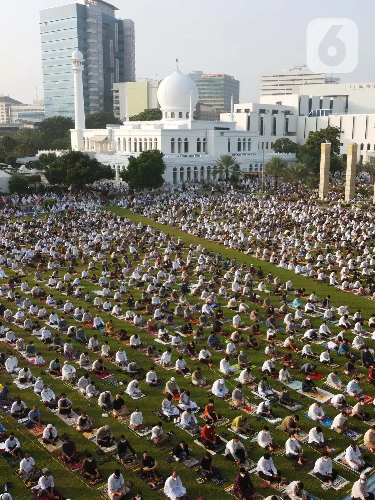 sholat idul fitri: Tabel Ringkasan Perbandingan Tata Cara Antar Mazhab