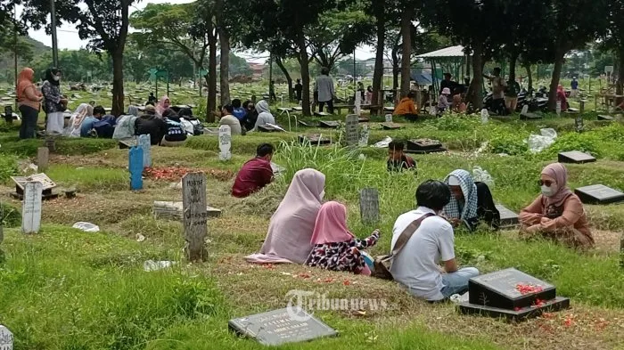 doa masuk kubur