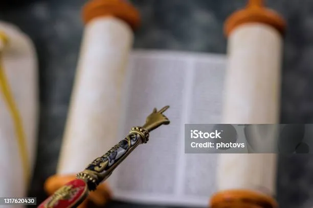 Kitab Taurat dalam Pandangan Islam