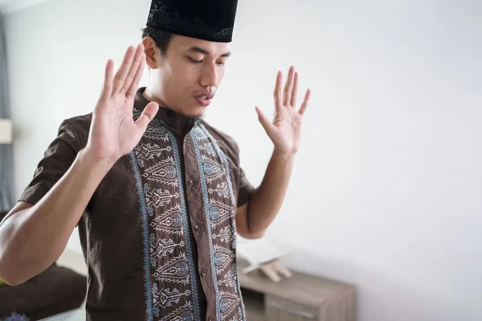jamak takhir maghrib isya
