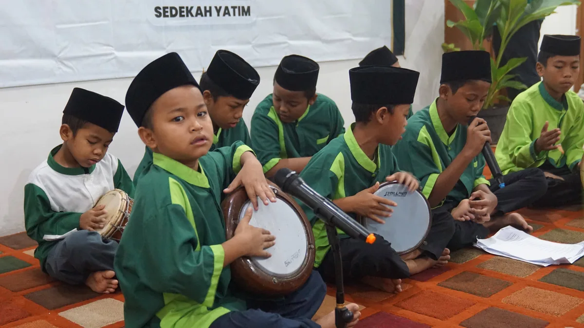 Anak Yatim dalam Islam Dalil: Ayat dan Hadis sebagai