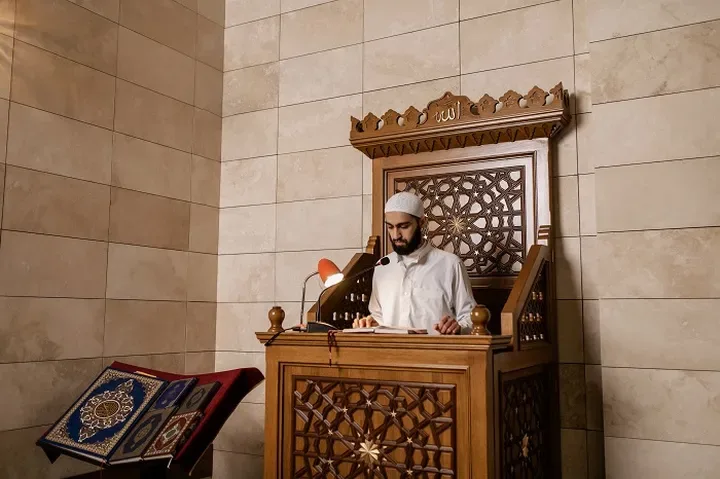 Memahami Kafaratul Majelis: Makna dan Kedudukannya dalam