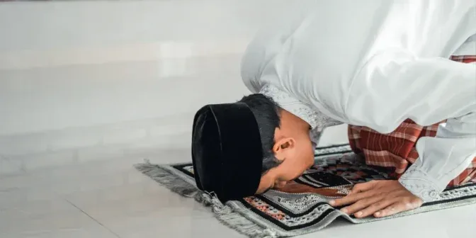 Susunan Lengkap Dzikir Setelah Hajat dari Salam Hingga Doa