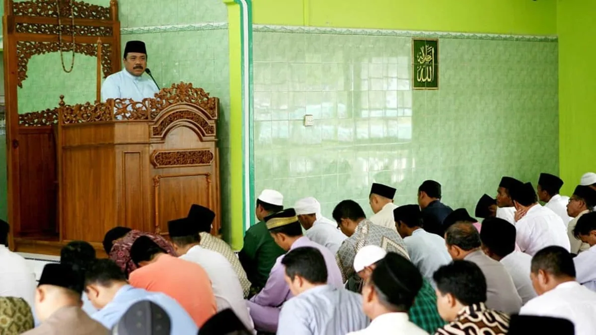 khutbah jumat menyentuh hati