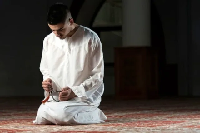 wirid setelah sholat fardhu: Wirid dan Kaitannya dengan Topik Ibadah Lainnya