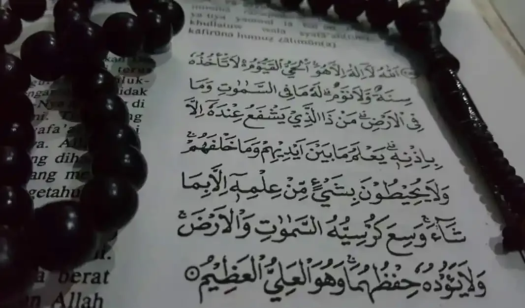 Doa Ayat Kursi dalam Praktik Harian Keluarga Muslim