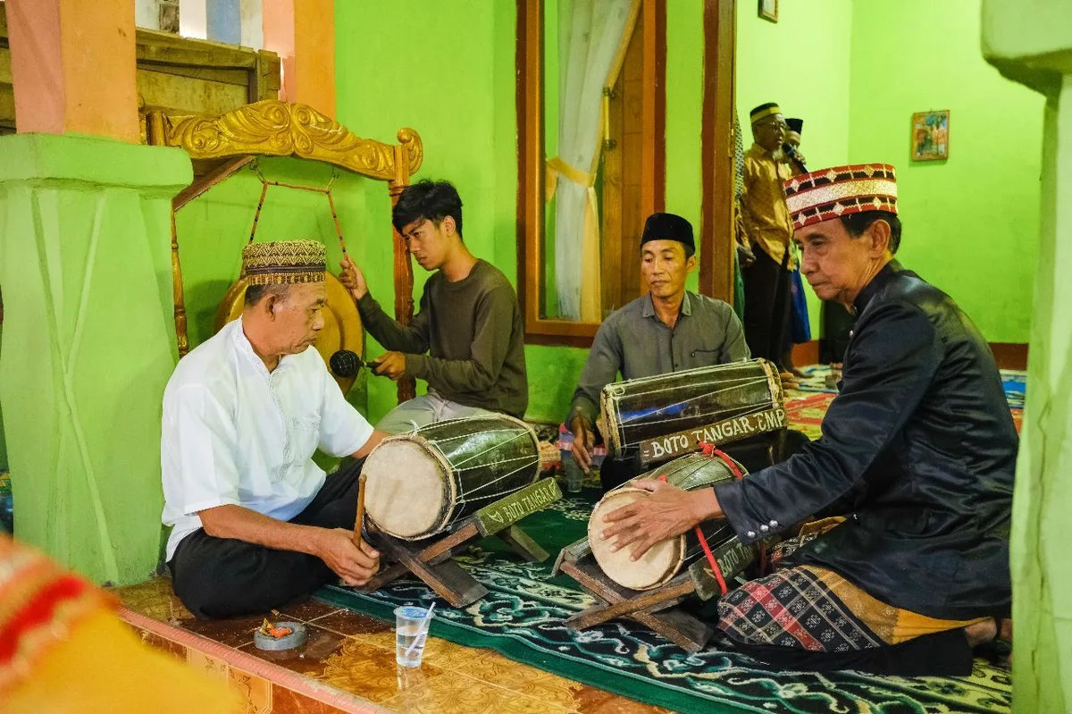 Memahami Arti Samawa sebagai Doa Pernikahan yang Melekat di