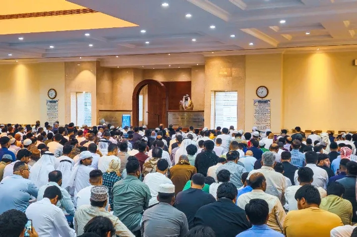 khutbah jumat menyentuh hati