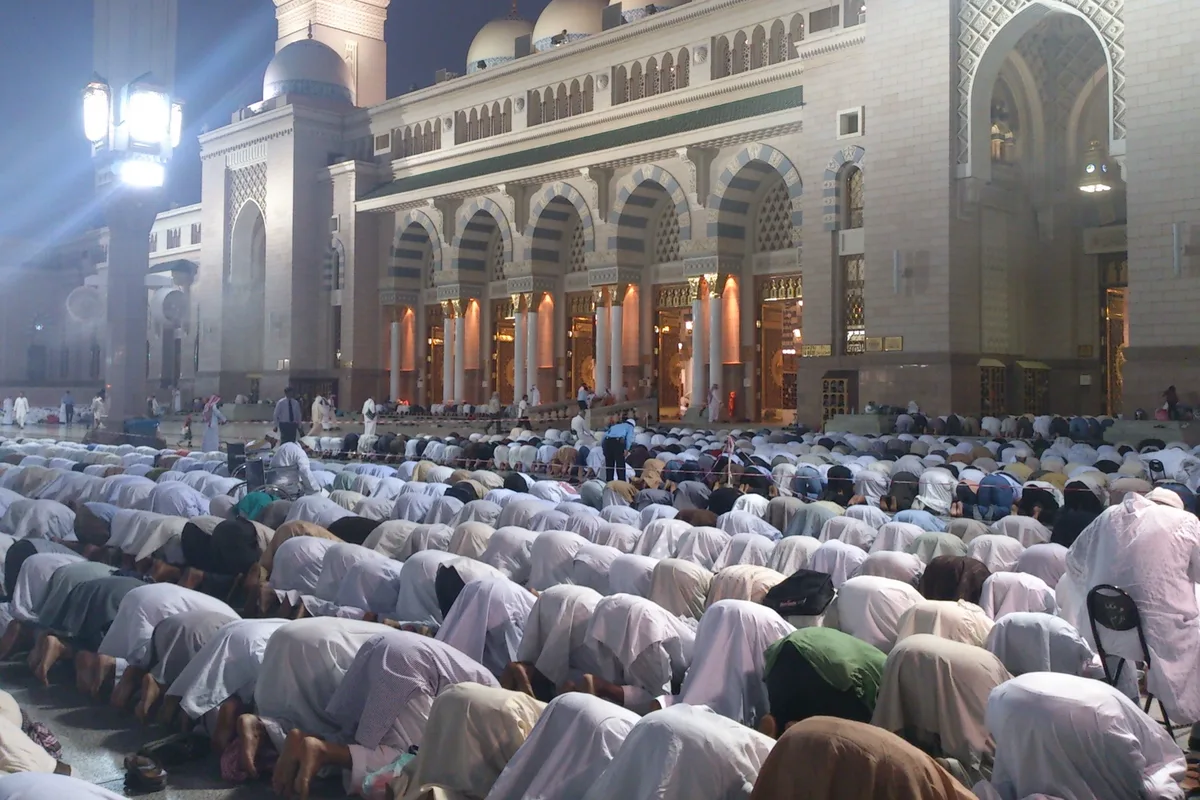 sujud sajadah