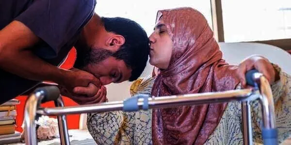 berbakti kepada ayah