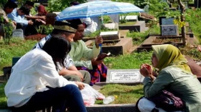 doa masuk kubur