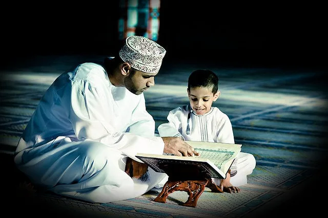 Salah Satu Adab Membaca Alquran Adalah Membaca dengan Tartil
