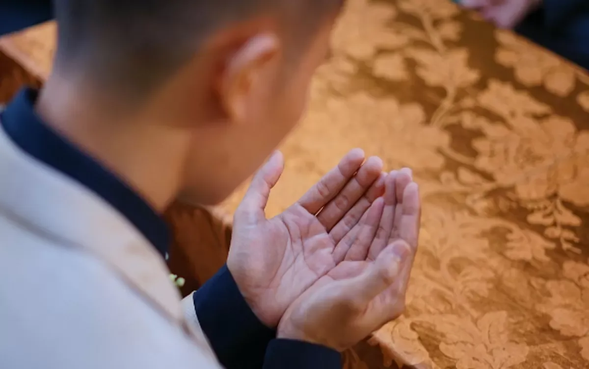 mengirim al fatihah - Bacaan dan Niat dalam Berbagai Bahasa: Catatan Ringan