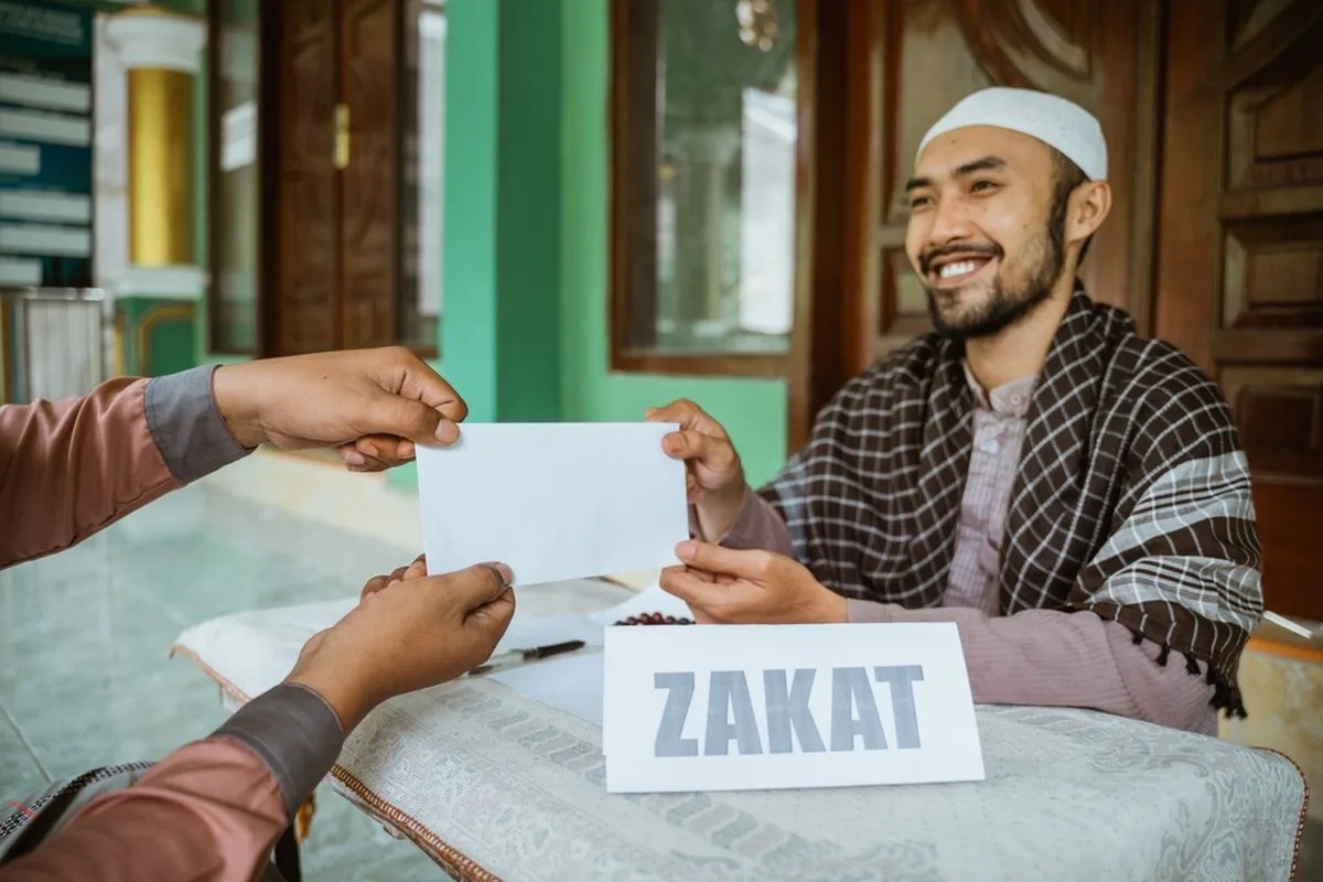 zakat dan sosial - Studi Kasus: Zakat dan Keadilan Sosial di Tingkat Komunitas