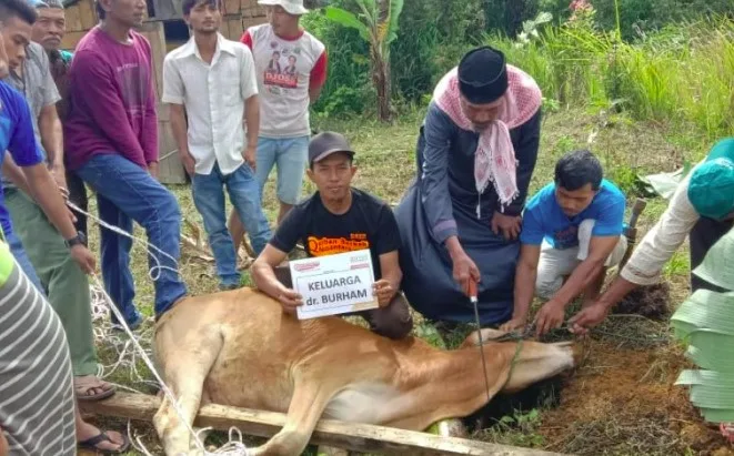 Syarat Syar'i yang Harus Dipenuhi Sebuah Alat Menyembelih