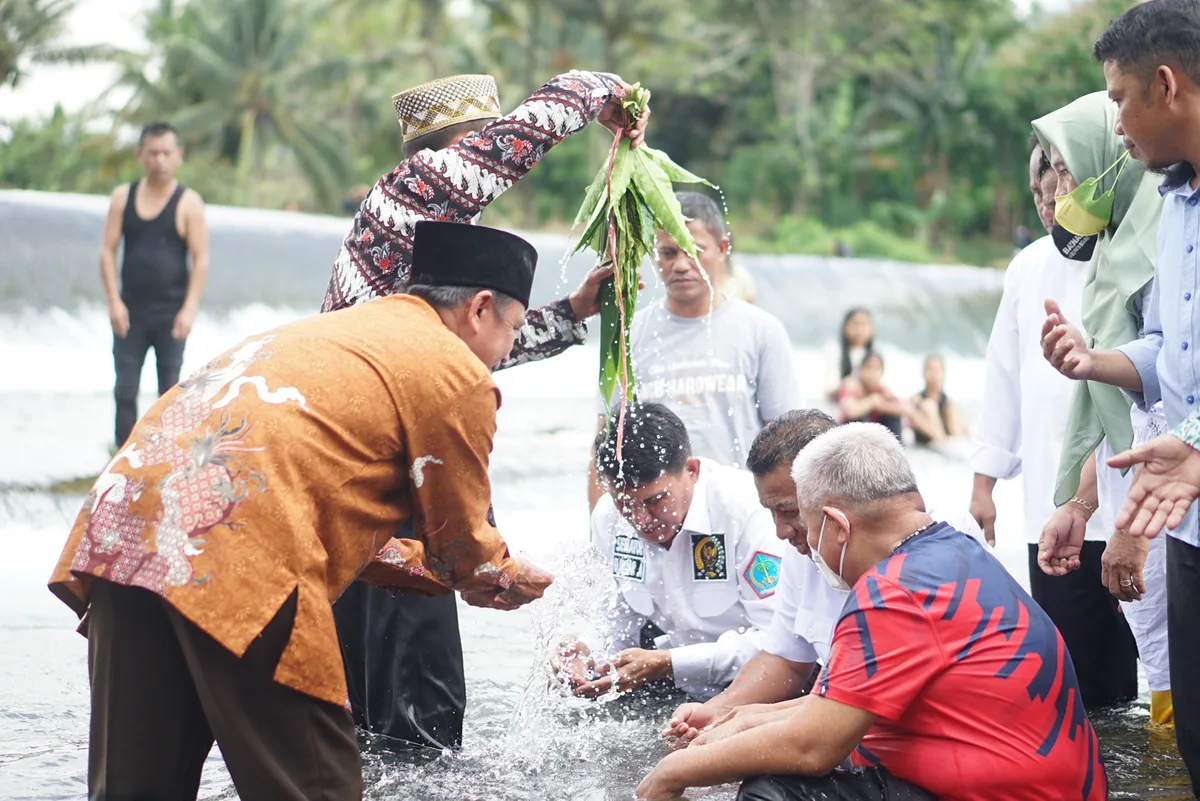 Bagaimana Tata Cara Mandi Safar yang Sesuai Syariat?