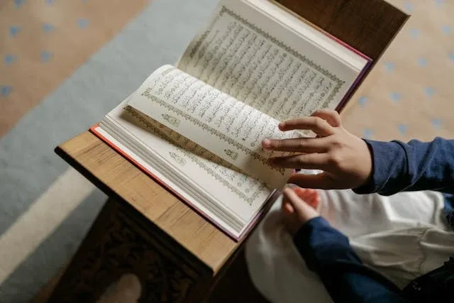 doa khotmil quran: Kesalahan Umum saat Membaca Doa Khataman dan Cara