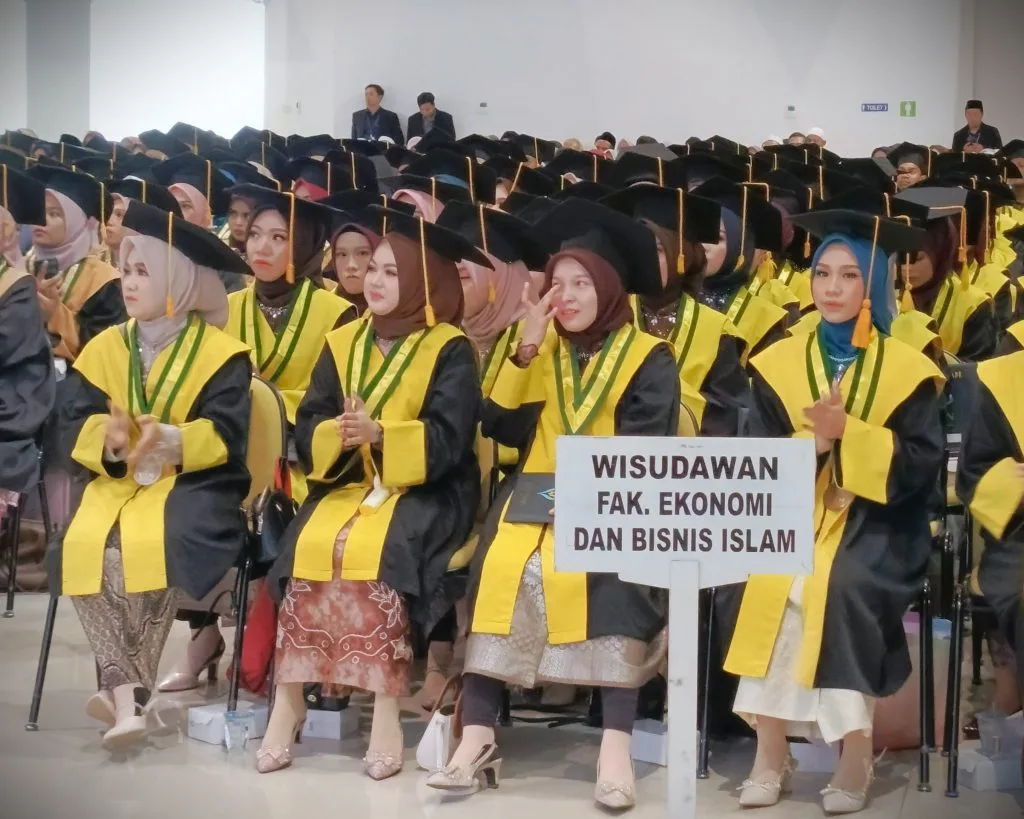 Perbedaan Alm., Almarhum, dan Almarhumah
