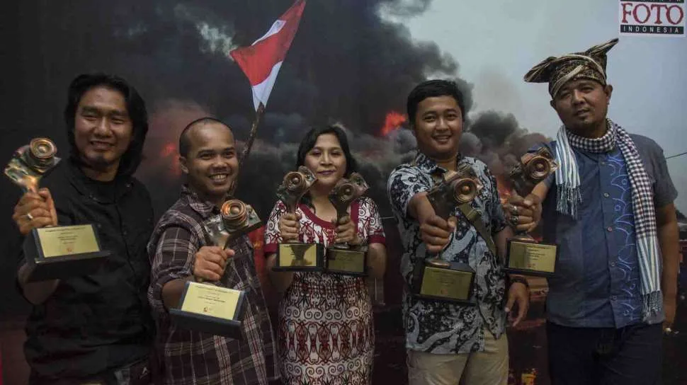 Anugerah dalam Perspektif Hukum Kekuasaan