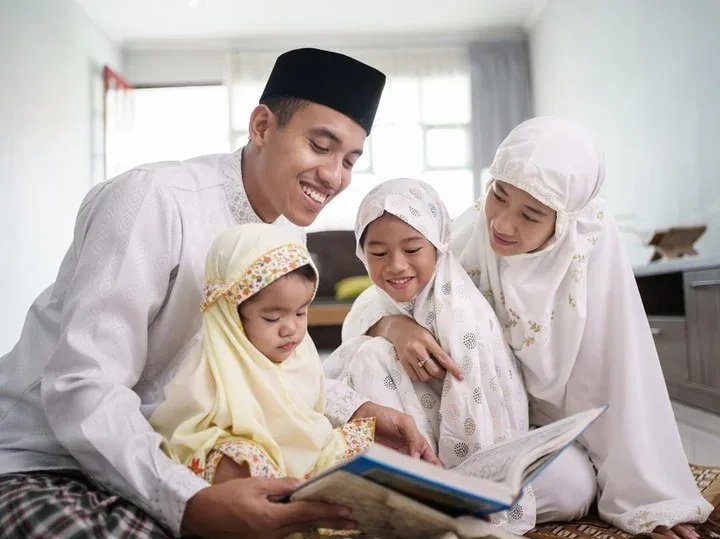 Zina dan Maksiat: Memahami Batas, Sebab, dan Jalan Kembali