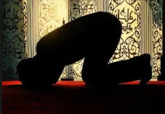 Bacaan Doa Setelah Sujud Pertama dan Kedua Lengkap Arab,