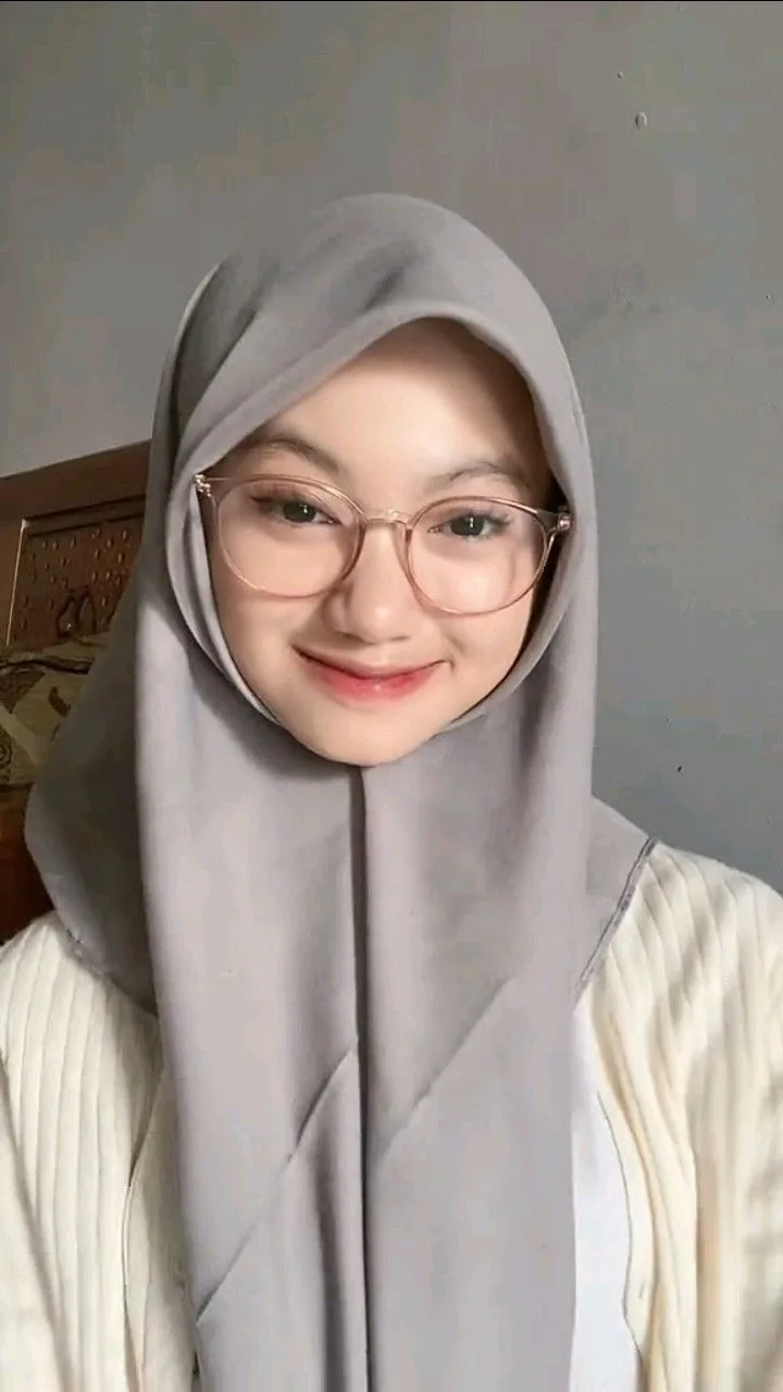 Kesalahan Umum dalam Memakai Jilbab dan Cara Menghindarinya