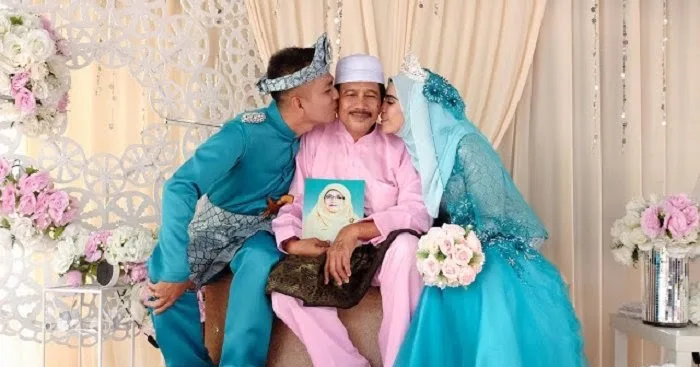 almarhumah: Menutup dengan Catatan tentang Penghormatan