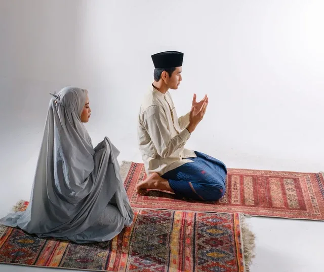 cara sholat jamak dzuhur dan ashar: Syarat dan Sebab yang Membolehkan Jamak